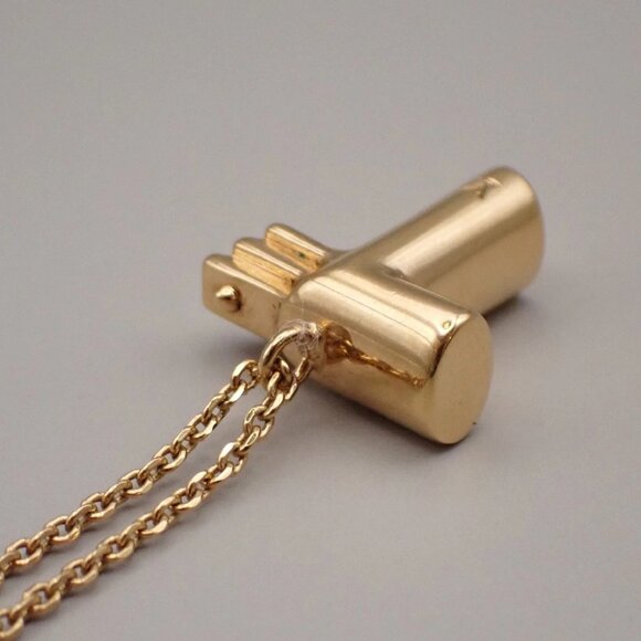 LOUIS VUITTON Logo LV&ME Chain Long Necklace T Motif Gold M61075 Italy 30KB174 - Picture 12 of 14